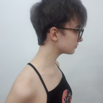 Стрижка
                    Friseur-Allrounder Варвара Тихонова Saint Petersburg