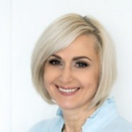 Dentist Ewa Fesz-Pydyn on Barb.pro