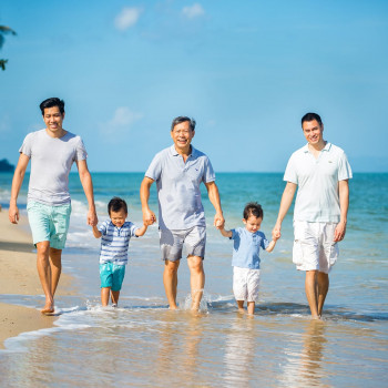 Семейная фотосессия
                    Фотограф Дима Фролов Самуи