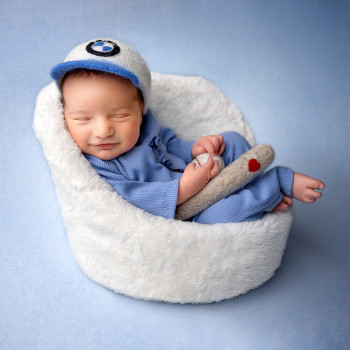 Sesja noworodkowa, Sesja dziecka
                    Fotograf Viktoriia Medynska Krakow