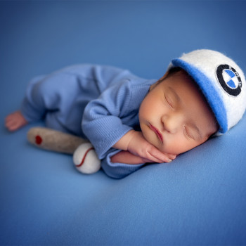 Sesja noworodkowa, Sesja dziecka
                    Fotograf Viktoriia Medynska Krakow