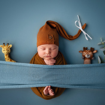 Sesja noworodkowa, Sesja dziecka
                    Fotograf Viktoriia Medynska Krakow