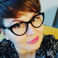 Trycholog Weronika  Warsaw,ul. Arabska, 5 район Gozlav