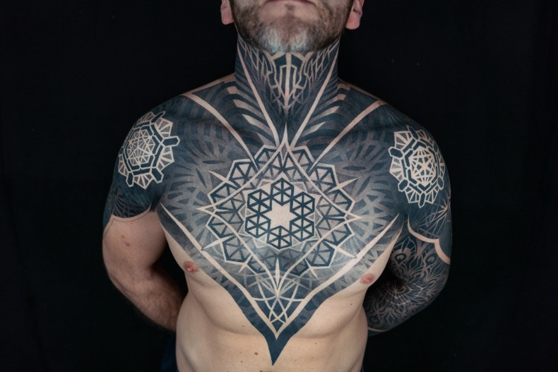 Mężczyźni blackwork duży, photo - Studio tatuażu Mad Krolik