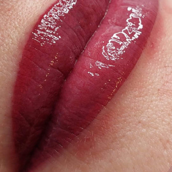 Maкияж перманентный 
                    Beauty Salon STUDIO DIAMOND BEAUTY Warsaw