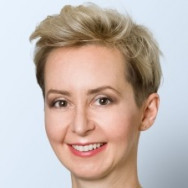 Plastic Surgeon Alina Hedrych-Ozimina on Barb.pro