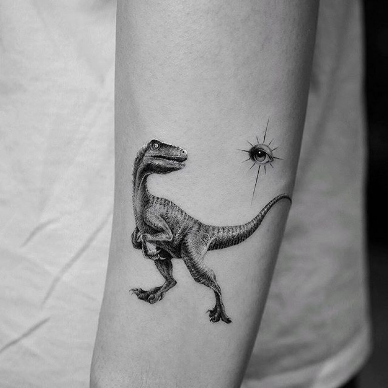 Men arm dinosaur, photo - Tattoo Studio Bang Bang Tattoo