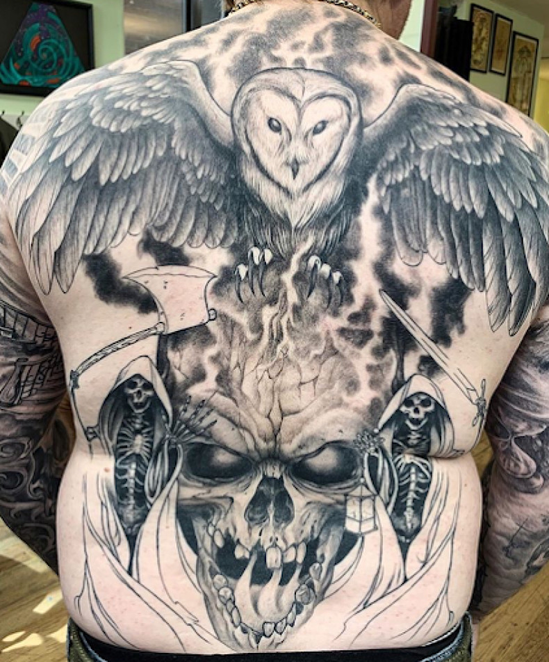 Men skeleton owl, photo - Tattoo Studio Rising Dragon