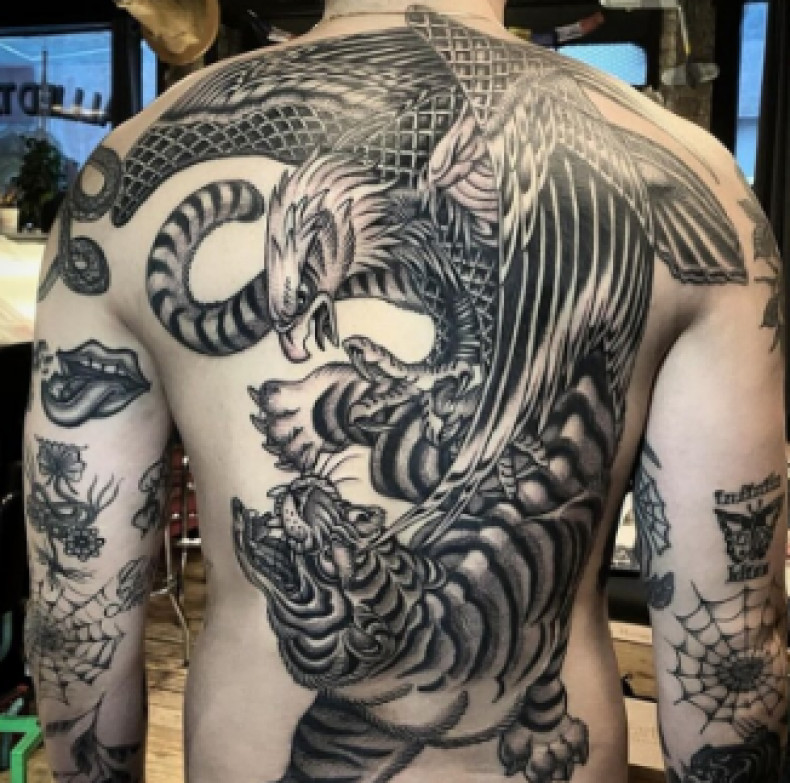 Men big back, photo - Tattoo Studio Allied Tattoo