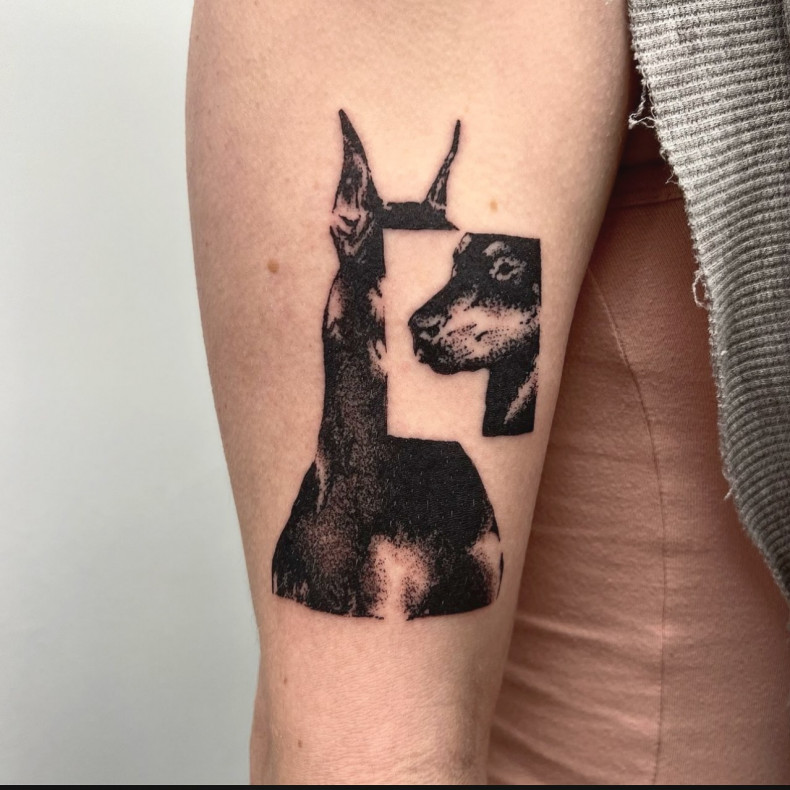 Arm doberman dog, photo - Tattoo Master Victory