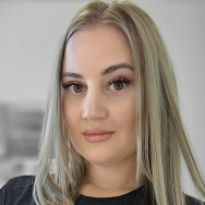 Kosmetikerin Jowita Zielińska on Barb.pro