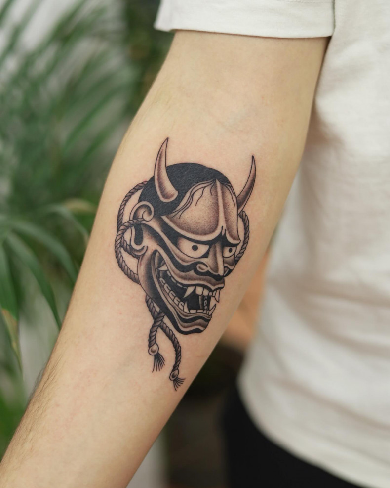 Arm demon monster, photo - Tattoo Master Mikołaj Borzych