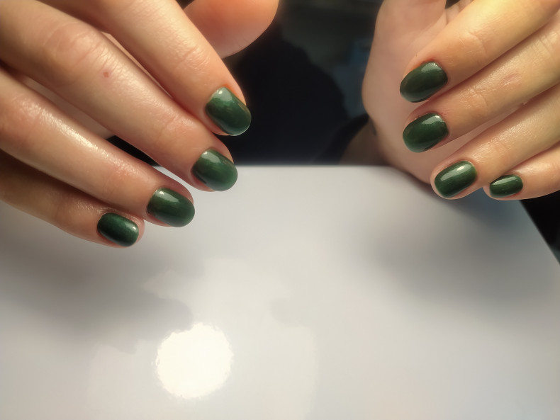 Short fall green, photo - Manicurist Natalia Shveda