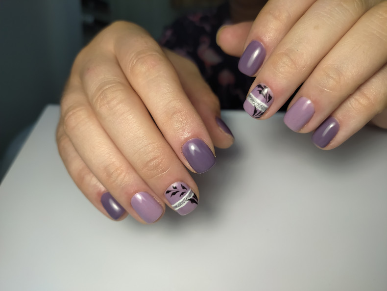 Painted lilac, photo - Manicurist Natalia Shveda