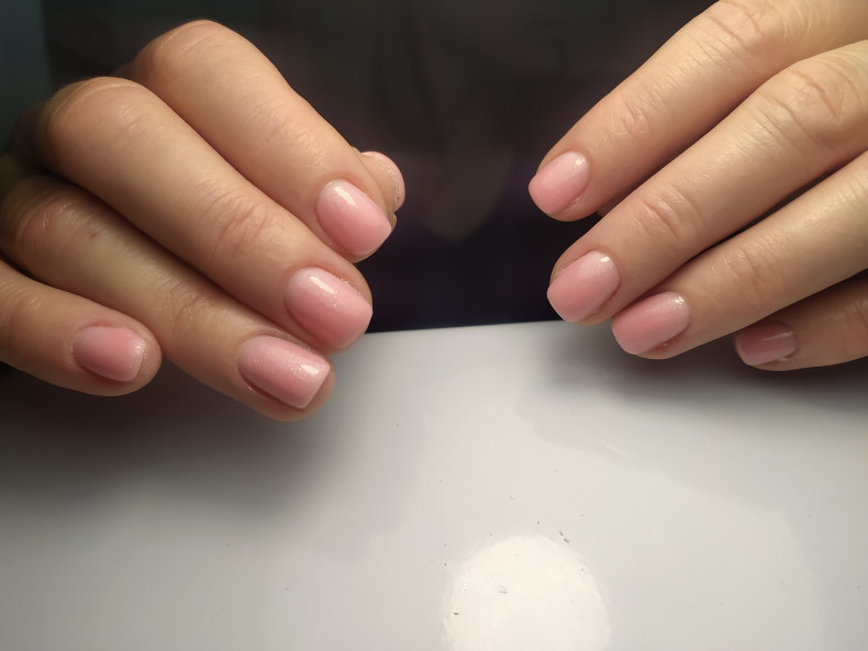 Short pink, photo - Manicurist Natalia Shveda