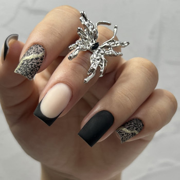 Животный принт не всегда смотрится вульгарно