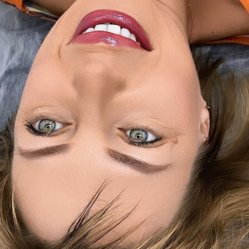 Перманентный макияж губ и зажившие бровки