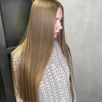 Botoks włosów
                    Friseur Yuliya Balinskaya Lodz
