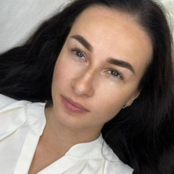 Перманентный макияж бровей