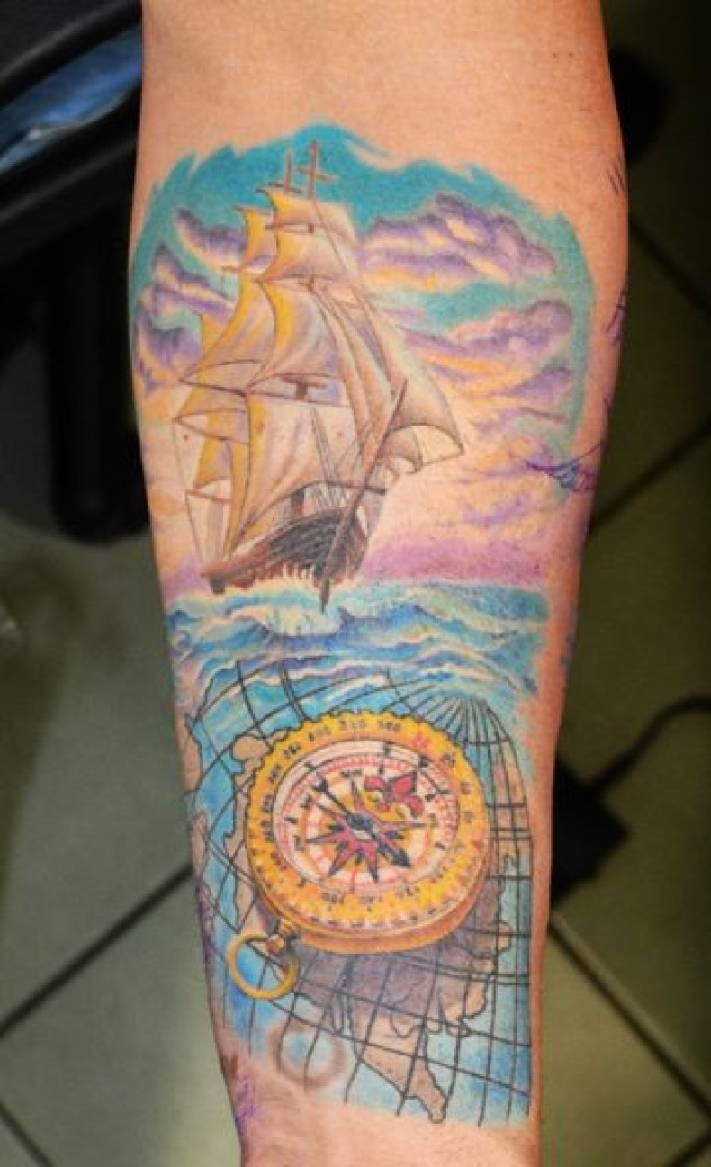 Men watercolor compass, photo - Tattoo Master Barb Tattoo