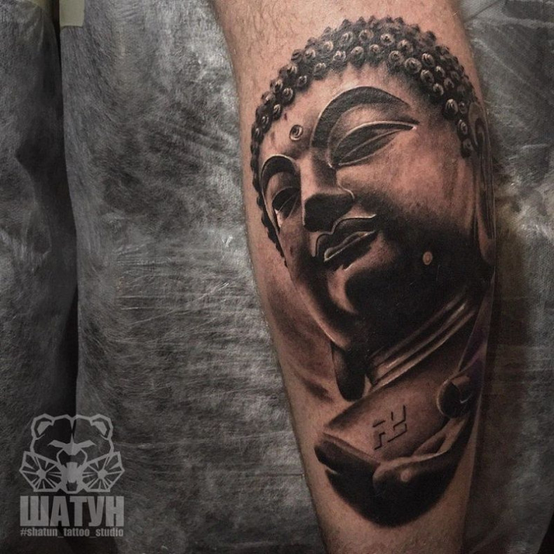 Męski czarny szary Budda, photo - Tatuażysta Barb Tattoo