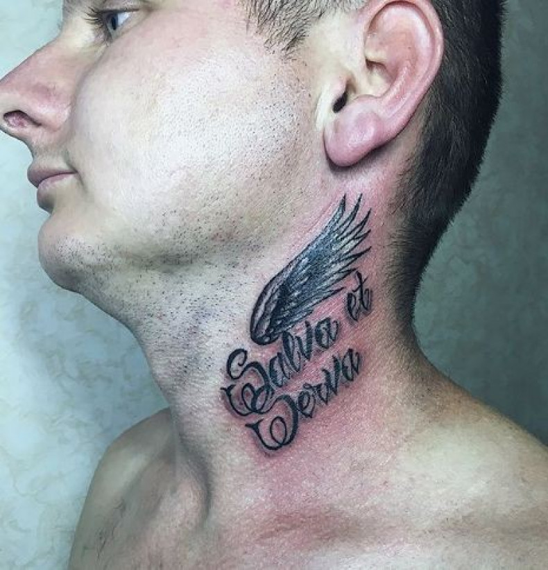 Męski skrzydło na szyi, photo - Tatuażysta Barb Tattoo