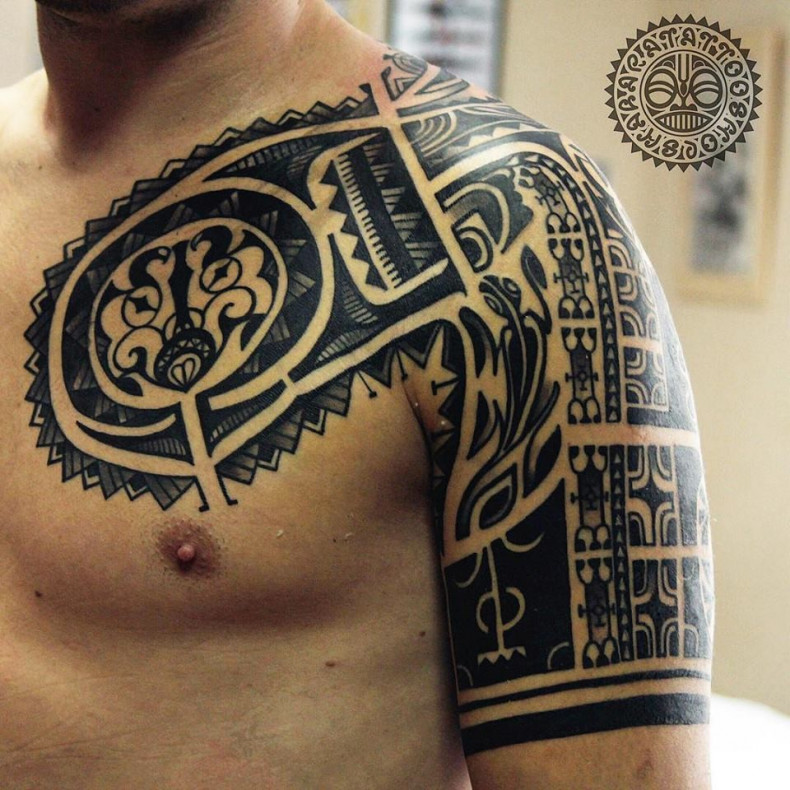 Men maori chest, photo - Tattoo Master Barb Tattoo