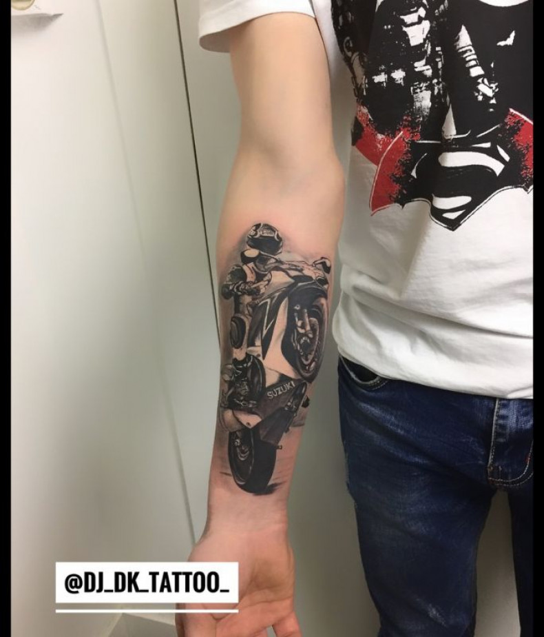 Men black and grey motorcycle, photo - Tattoo Master Barb Tattoo