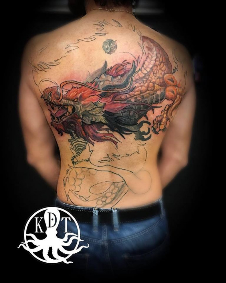 Männer groß Drache, photo - Tattoo-Meister Barb Tattoo