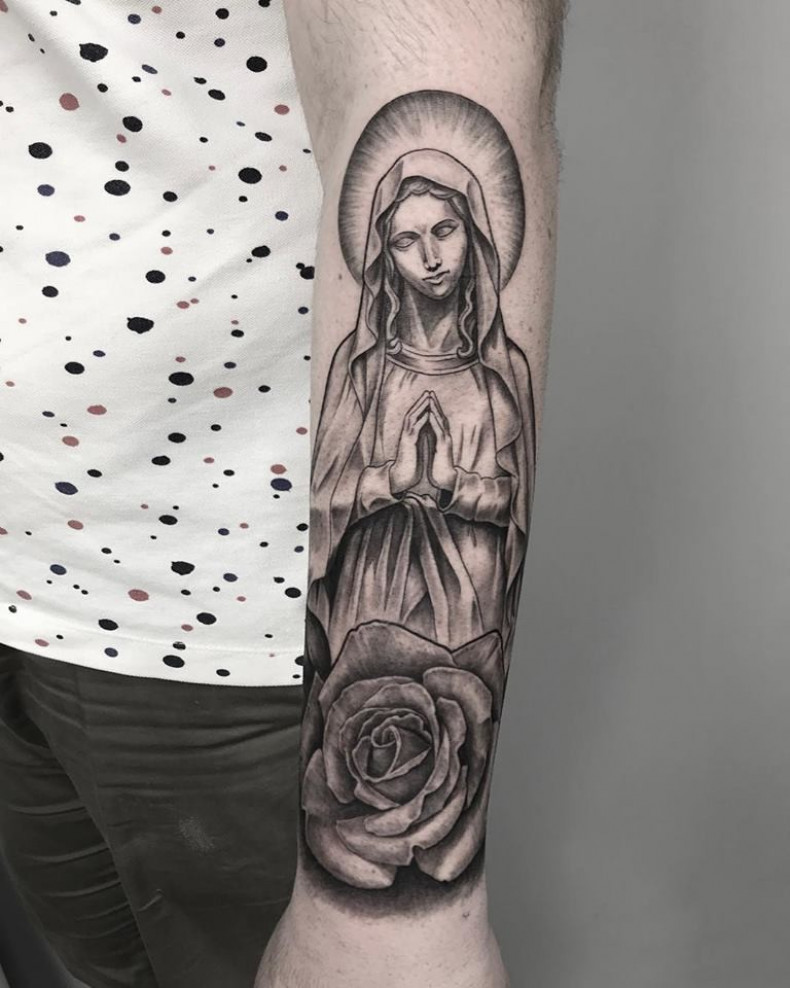 Мужские гравюра Мадонна, photo - Тату мастер Barb Tattoo