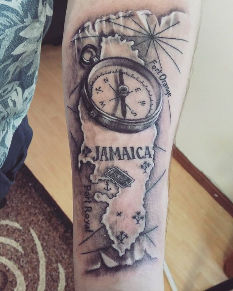 Мужские блэк энд грей карта, photo - Тату мастер Barb Tattoo