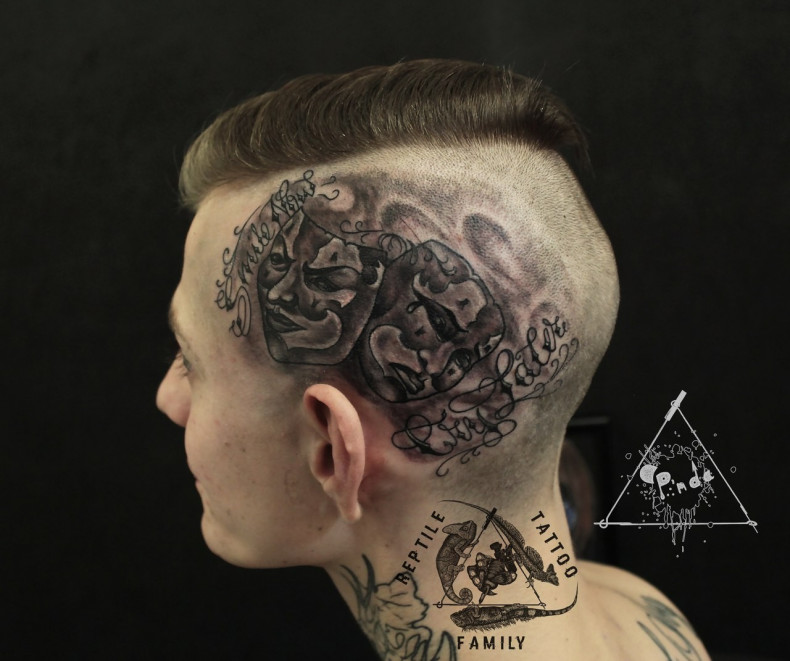 Men black and grey behind the ear, photo - Tattoo Master Barb Tattoo