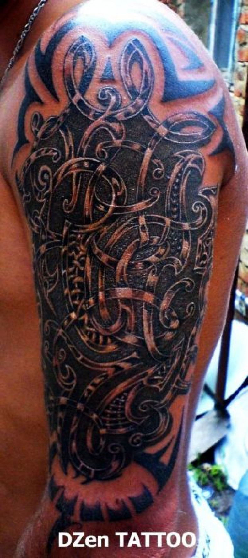 Men arm blackwork, photo - Tattoo Master Barb Tattoo