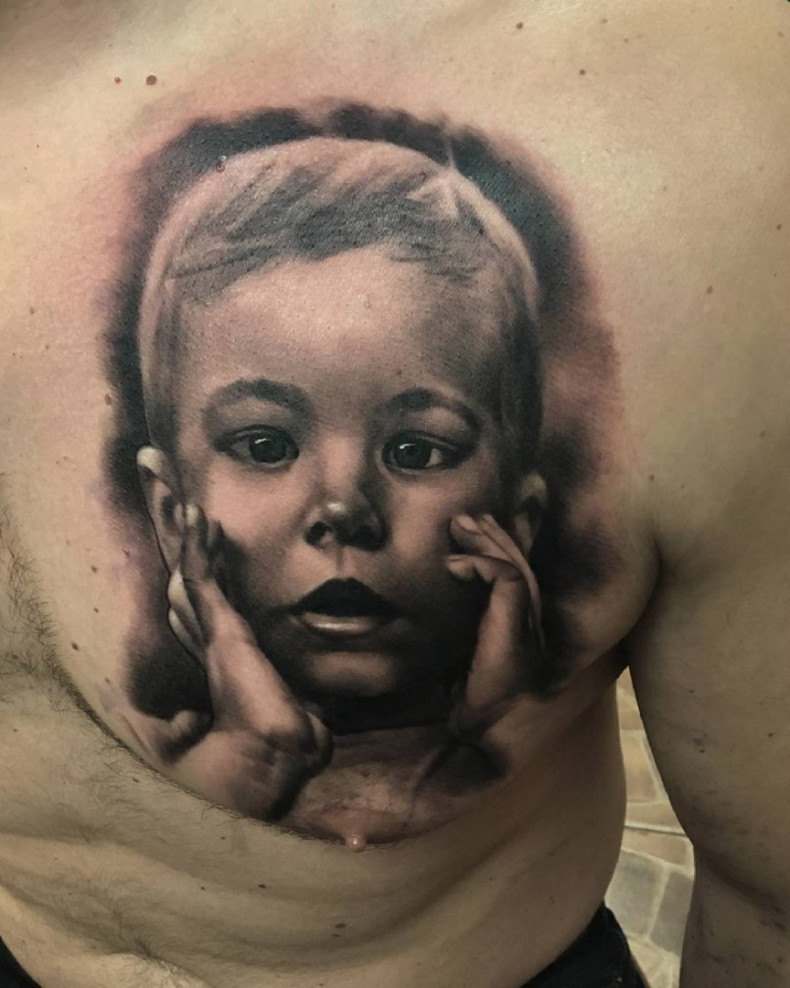 Мужские блэк энд грей на груди, photo - Тату мастер Barb Tattoo