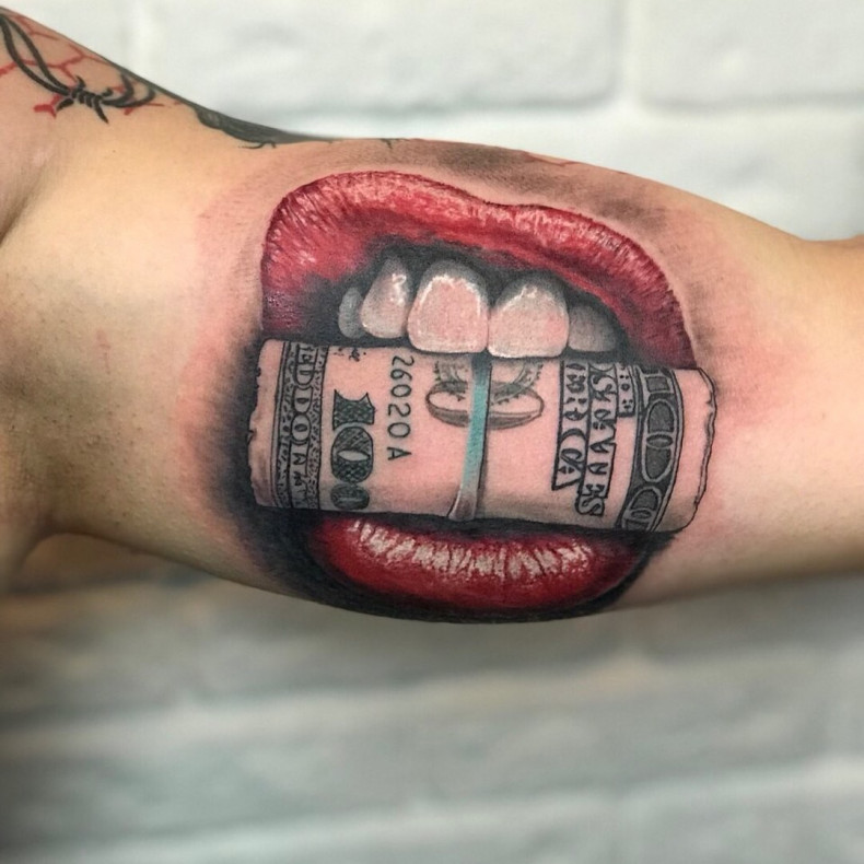 Мужские на руке губы, photo - Тату мастер Barb Tattoo