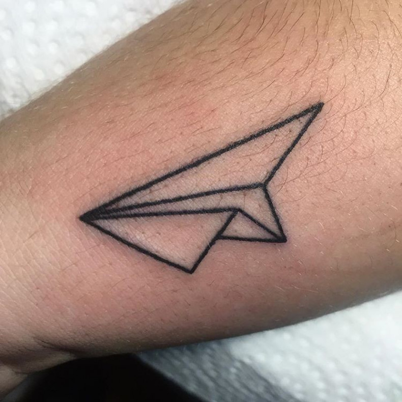 Męski Minimalistyczny na przedramieniu, photo - Tatuażysta Barb Tattoo