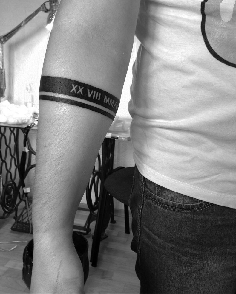 Men arm blackwork, photo - Tattoo Master Barb Tattoo