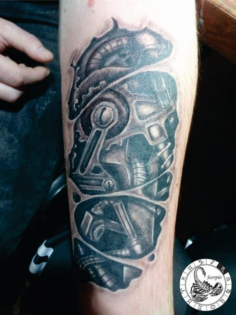 Men black and grey biomechanical, photo - Tattoo Master Barb Tattoo