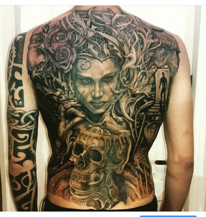 Męski czarny szary duży, photo - Tatuażysta Barb Tattoo