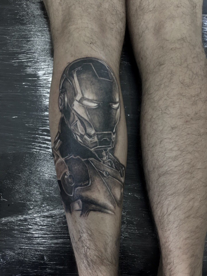 Men black and grey Marvel, photo - Tattoo Master Barb Tattoo