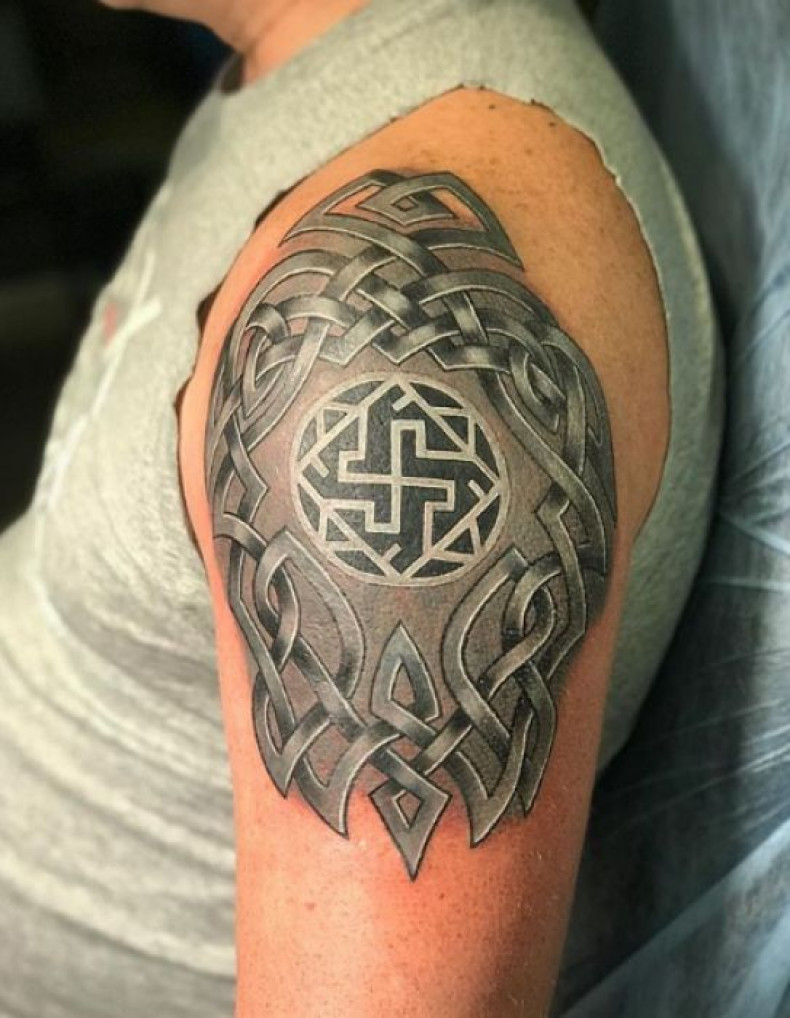 Men black and grey armor, photo - Tattoo Master Barb Tattoo