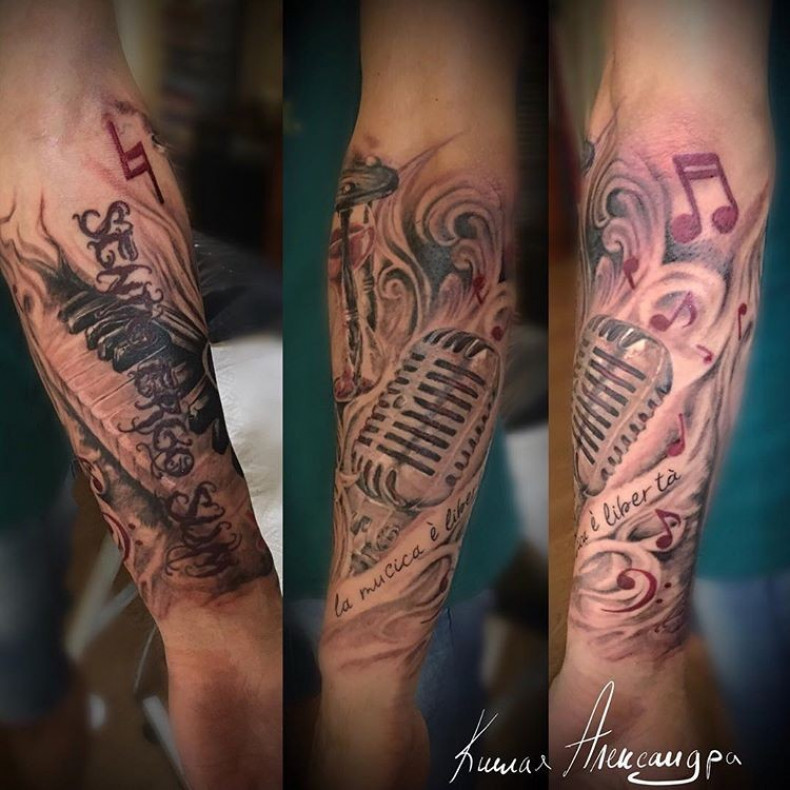 Men arm microphone, photo - Tattoo Master Barb Tattoo