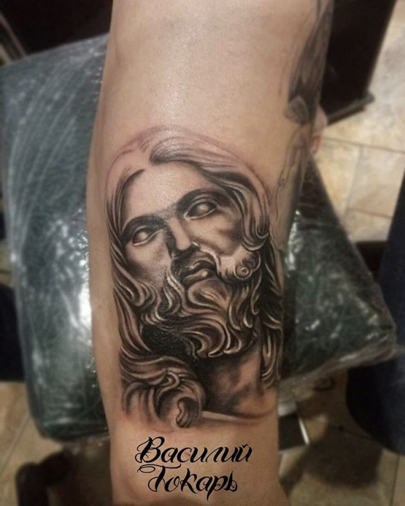 Męski czarny szary Jezus, photo - Tatuażysta Barb Tattoo