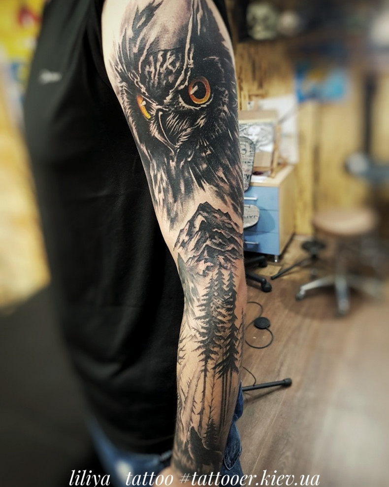 Męski na ramieniu góry, photo - Tatuażysta Barb Tattoo