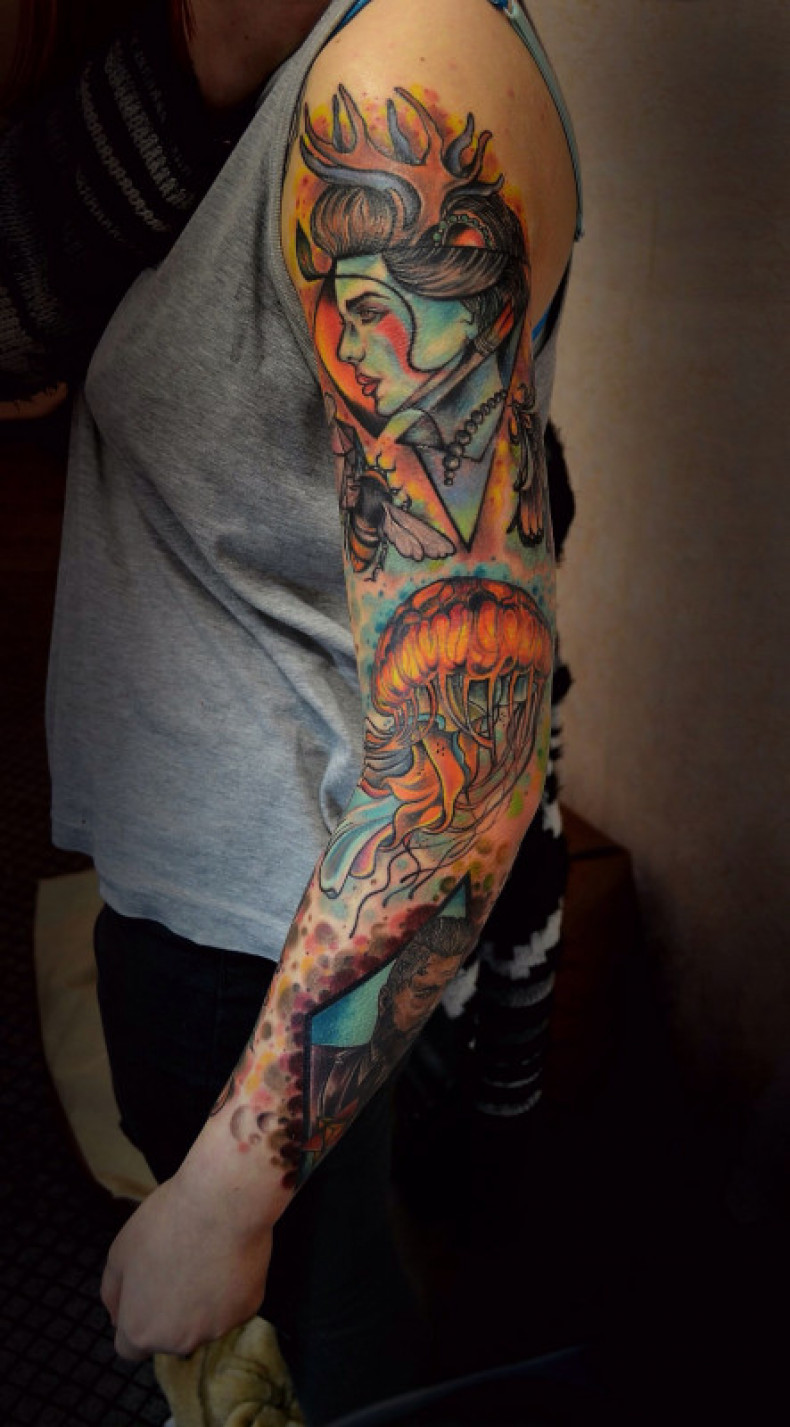 Men jellyfish sleeve, photo - Tattoo Master Barb Tattoo