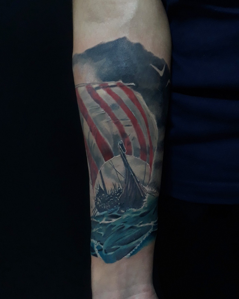 Men watercolor ship, photo - Tattoo Master Barb Tattoo