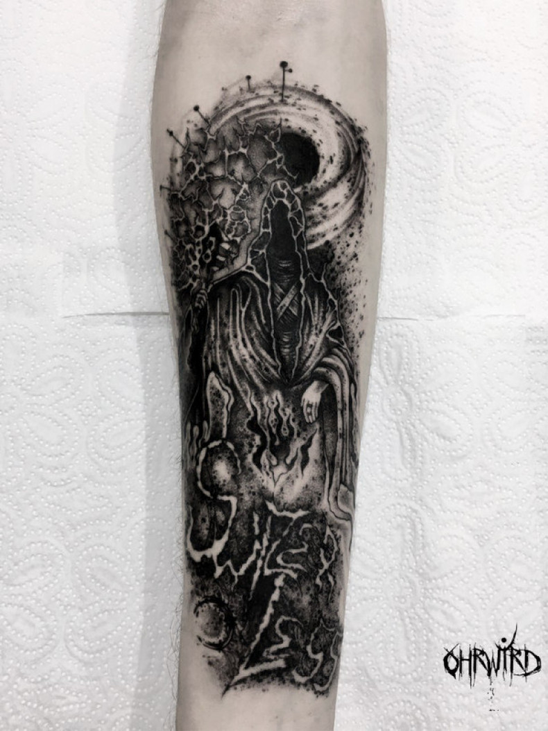 Men arm blackwork, photo - Tattoo Master Barb Tattoo