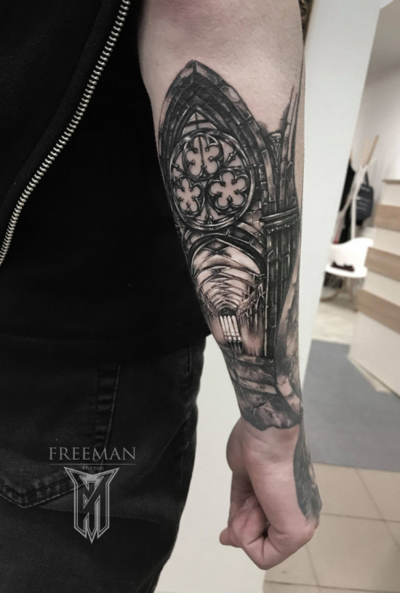 Mężczyźni ramię czarny szary, photo - Tatuażysta Barb Tattoo