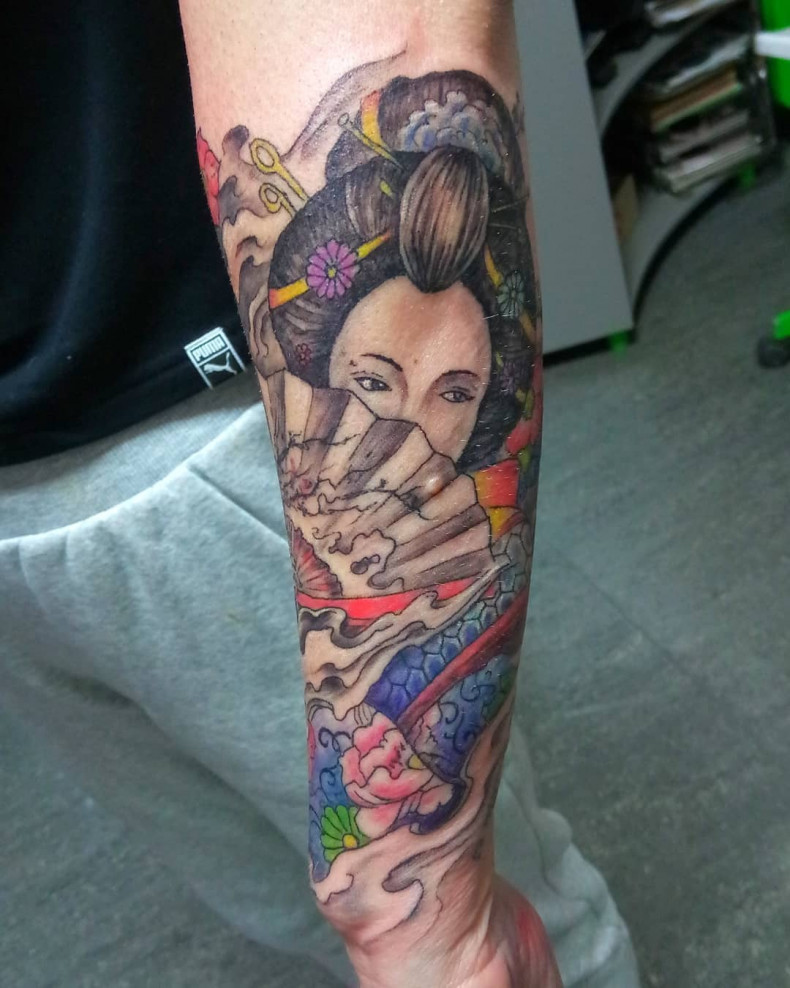 Męski ramię wentylator, photo - Tatuażysta Barb Tattoo