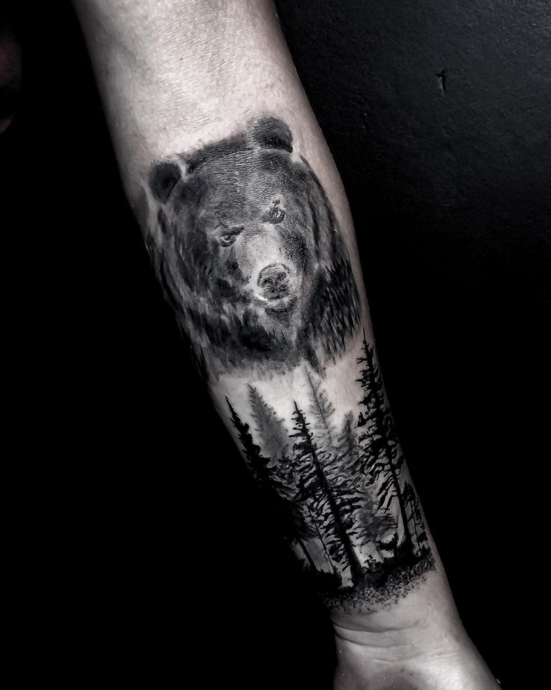 Men arm forest, photo - Tattoo Master Barb Tattoo